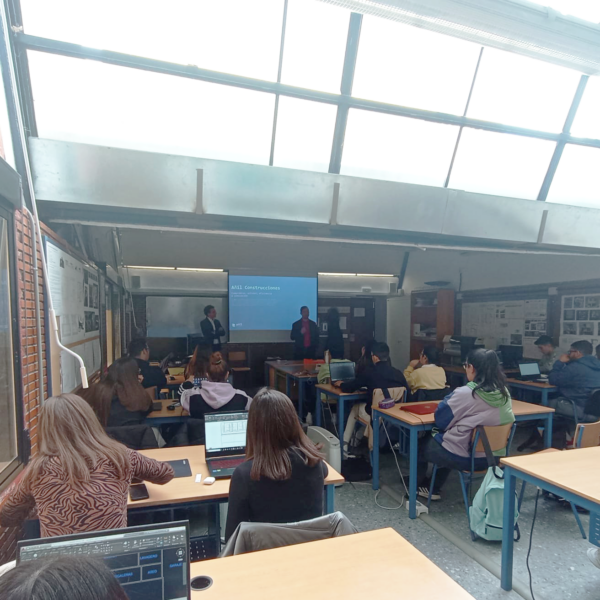 Visita al IES Politécnico Hermenegildo Lanz